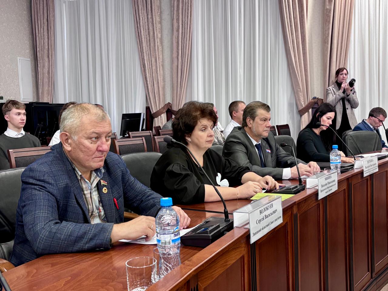 Депутаты Липецка обсудили изменения в городском бюджете